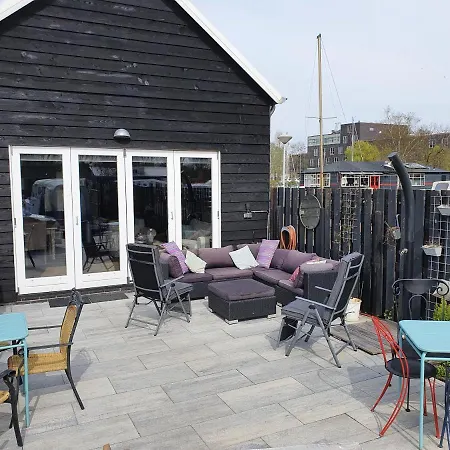 Tjotter Holiday home *