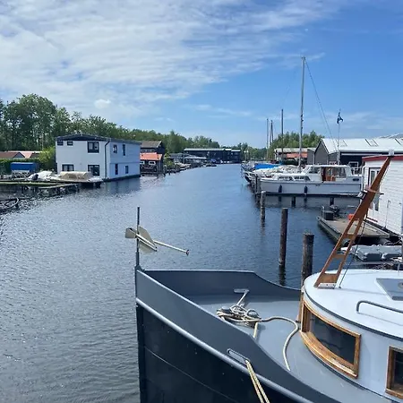 別荘 Tjotter アムステルダム