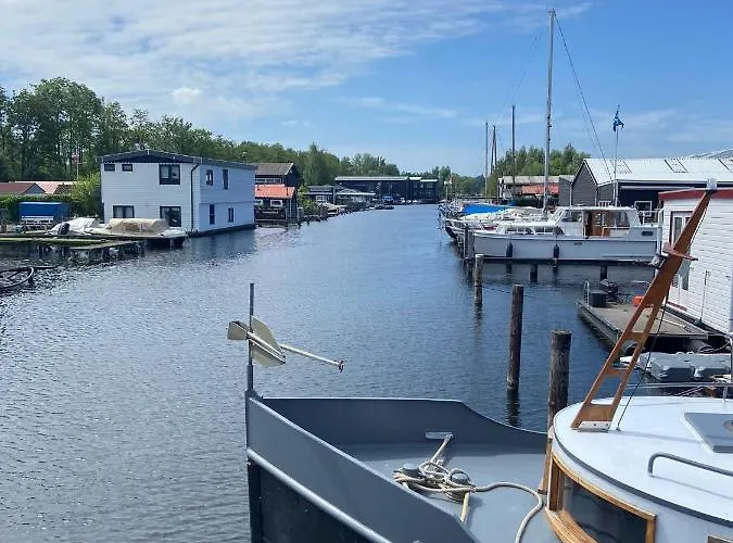 別荘 Tjotter アムステルダム